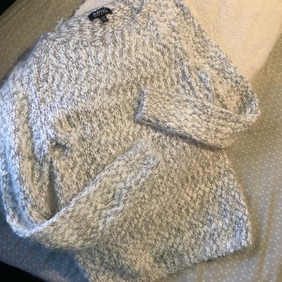 NWOT Buffalo comfy Eyelash sweater - Picture 1 of 4